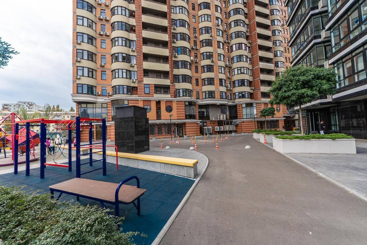New Building Near Arena City Lesi Ukrainky 7A كييف المظهر الخارجي الصورة