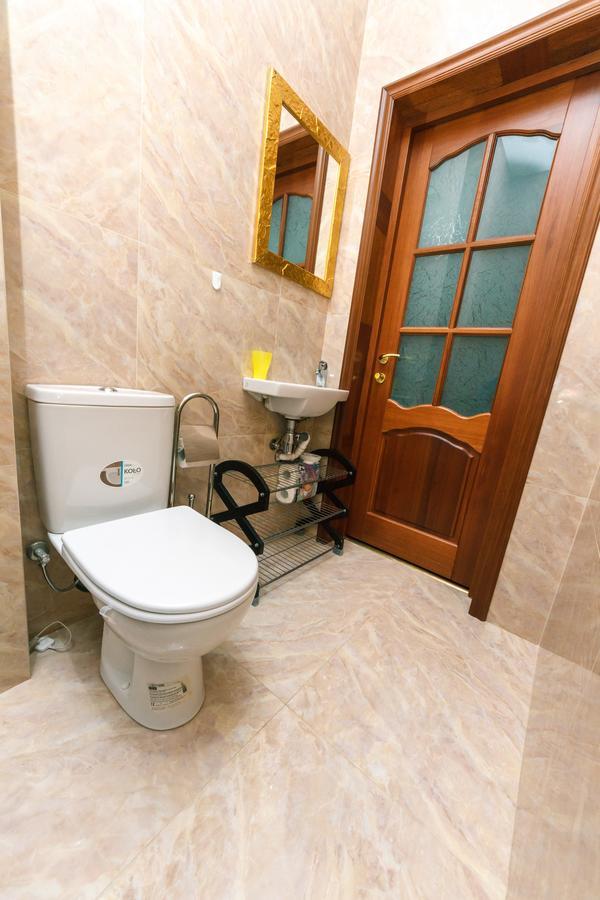 New Building Near Arena City Lesi Ukrainky 7A كييف المظهر الخارجي الصورة