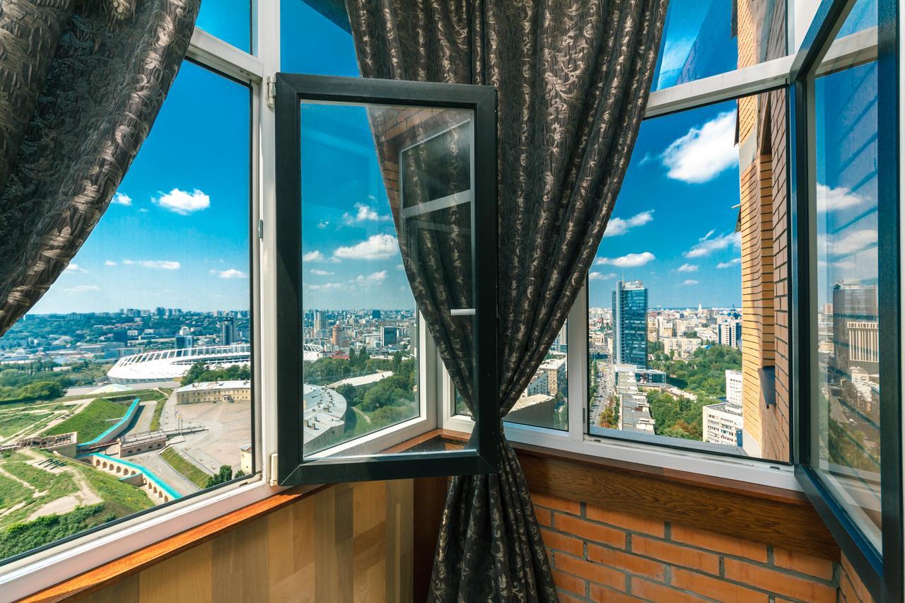 New Building Near Arena City Lesi Ukrainky 7A كييف المظهر الخارجي الصورة